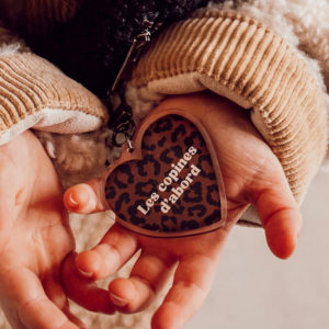 Porte-clés coeur léopard marron Les copines d'abord