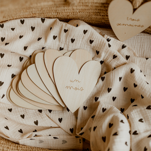 Cartes étapes en bois en forme de coeur – Image 4